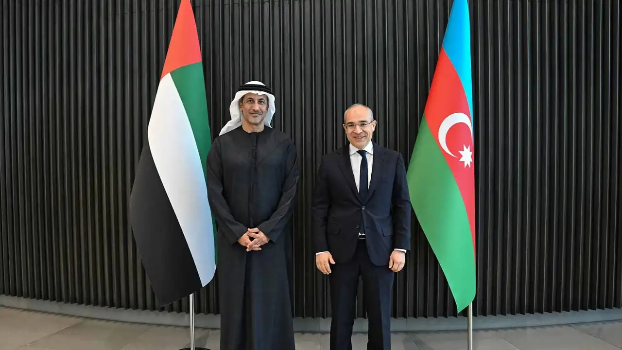 سعيد الهاجري يختتم زيارة عمل رسمية إلى أذربيجان لبحث سبل التعاون المشترك